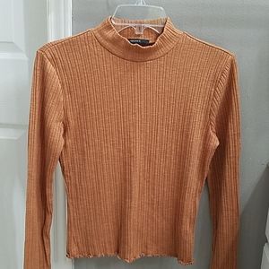 Forever 21 Mock Neck Top |L|